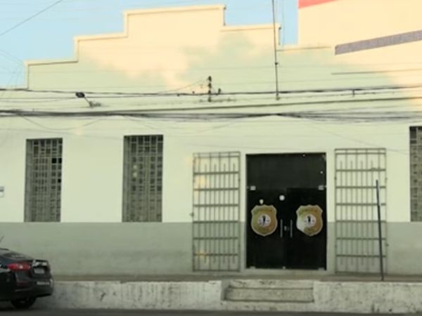 Prédio do Plantão Central da Polícia Civil em Caxias retoma atendimento pela entrada principal