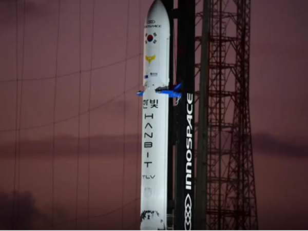 Foguete explode ao decolar na Base de Alcântara