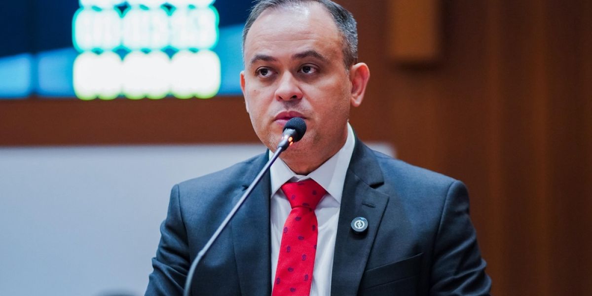 Deputado Catulé Júnior destaca indicações para recuperação de rodovias nas regiões Leste e Lençóis